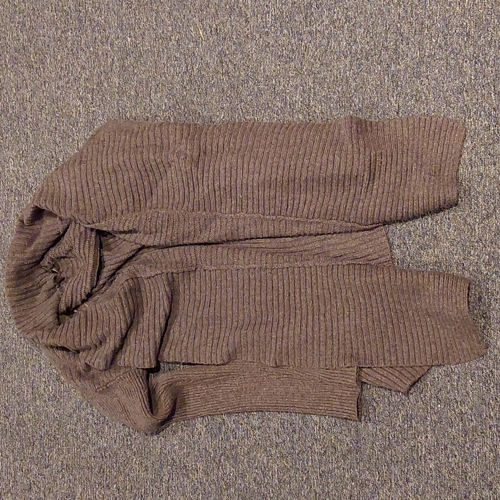 A pea in the pod maternity gray sweater open jacket